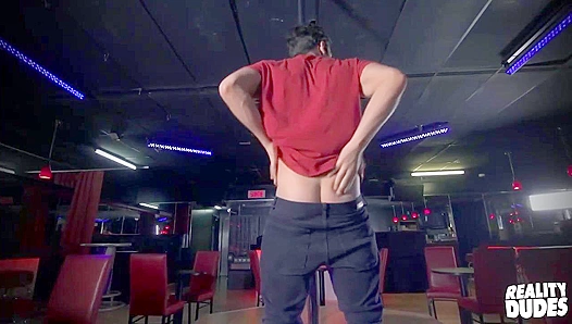 Philippes Hot Solo Show: Watch This Lean Stripper Jolt Off – RealityDudes