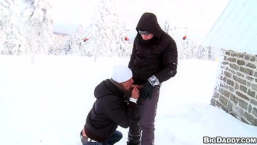 Ski Slopes Hot Loads: Paul Fresh Marttys Steamy Mountain Escape – GayResortX 18+
