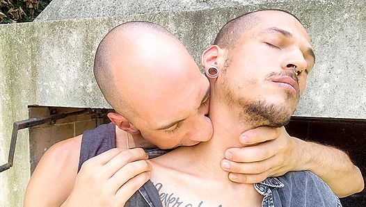 Outdoor Domination: Older Stallion Claims Hung Young Buck Bareback – Reality Dudes