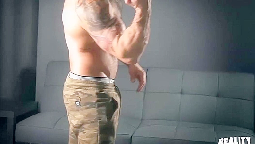 Manuel DeBoxers Ripped Body, Thick Uncut Dick Hard Ready – RealityDudes