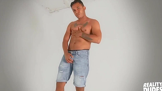 Latin Lover POV: Santiago Gets Wild Covers You in Cum – RealityDudes
