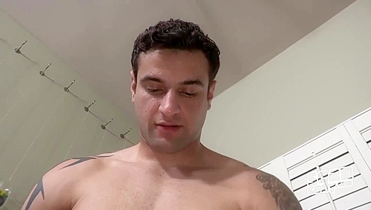 Hoyts Intense Solo Session — Pumping His Thick Hard Rod – SeanCodyXCLUSIVE