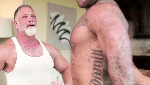 Gunnar Stone Rick Kelson Dive into a Hot, Cum-Laden Three-Way Fantasy – XXX