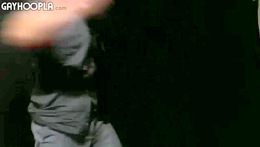 Sean Holmes JERKS His Rock-Hard Cock – Steamy Blonde Gay Scene