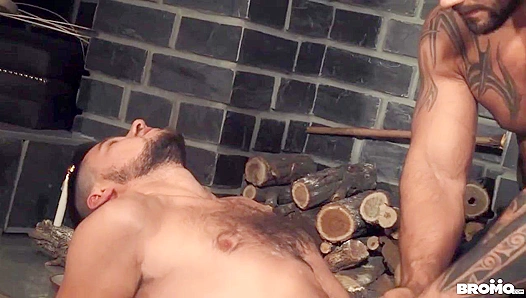 Horny Hairy studs Jerome John Go Raw Dog Style on the Floor – HotBears 18+