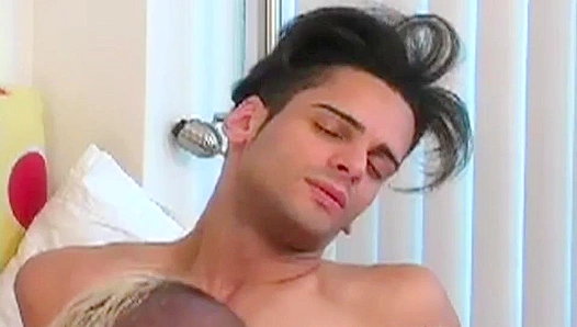 Triple Heat: Ganador, Zack Devons Wild Mutual Masturbation Ride – GayXXX 18+