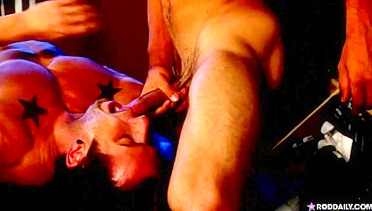 Tight Hole Wrecked — Rod Daily Austin Merrick Go Hard – GayPornDaily 18+